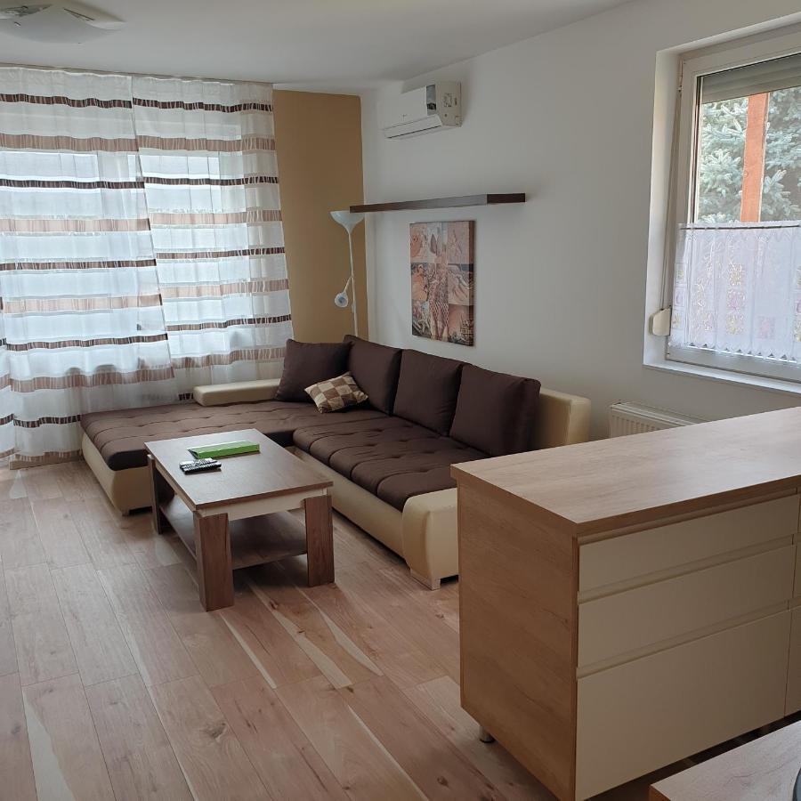 Martika Apartment ชิโอฟก ภายนอก รูปภาพ
